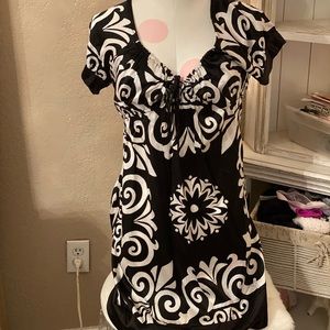 Bebe black and white swirl dress